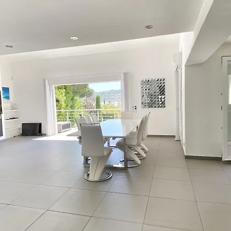 3 Chambres Avec Piscine Gassin