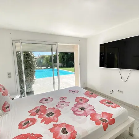 3 Chambres Avec Piscine Willa *