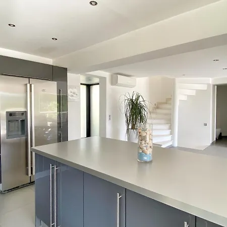 3 Chambres Avec Piscine